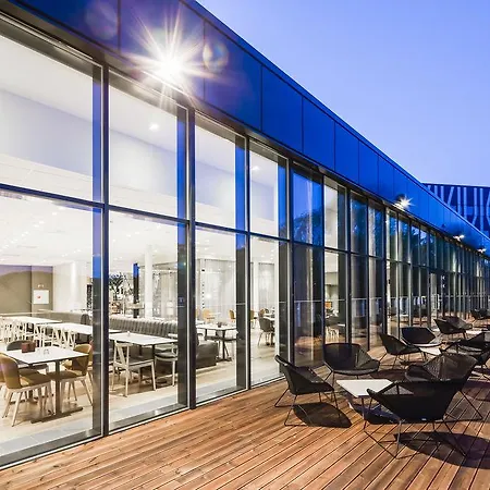 Quality Edvard Grieg Hotel 4*