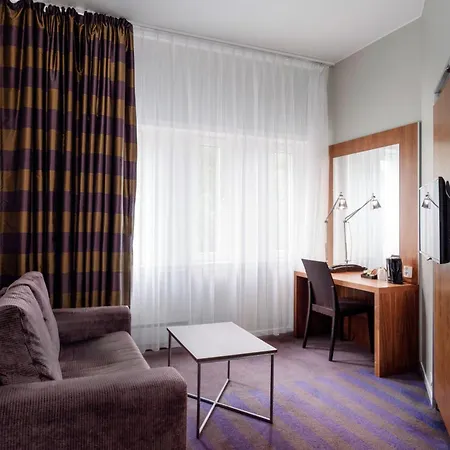 Hotel Quality Edvard Grieg 4*